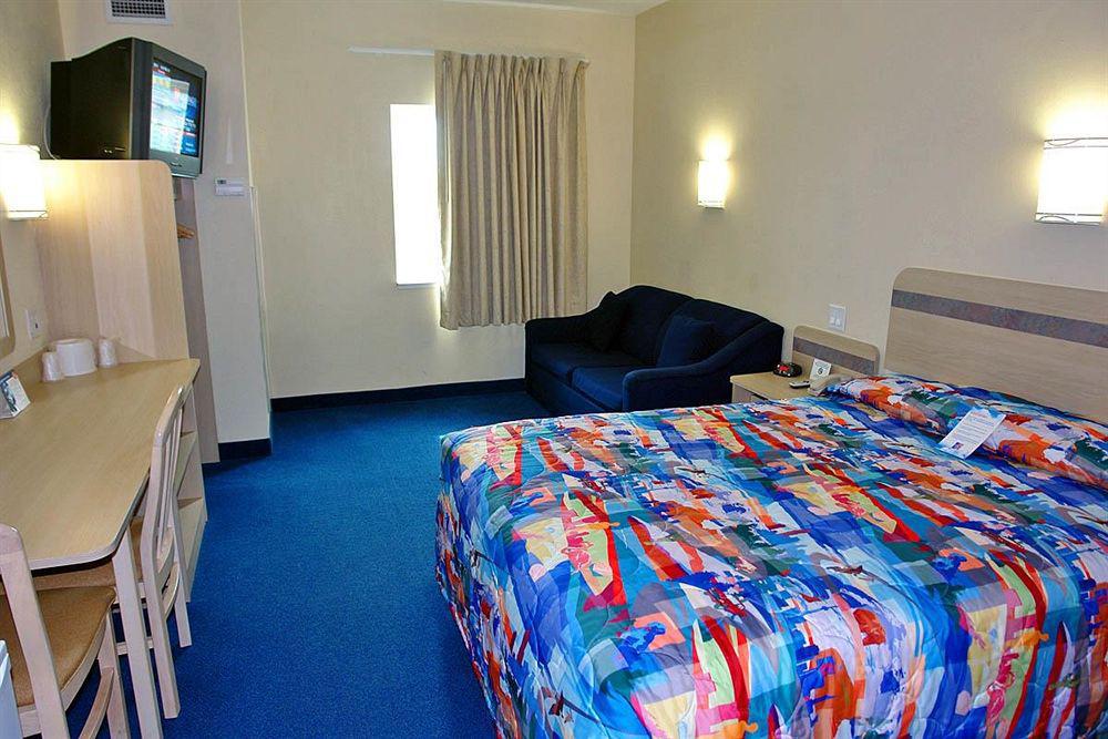 Motel 6-London, On - Ontario Eksteriør billede