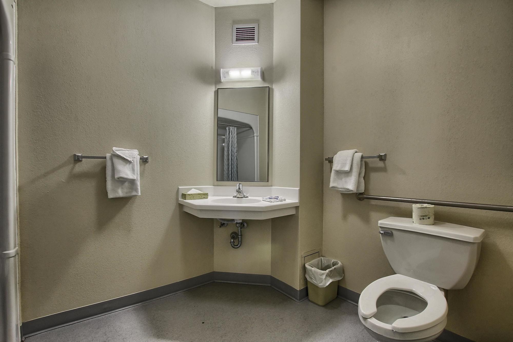 Motel 6-London, On - Ontario Eksteriør billede