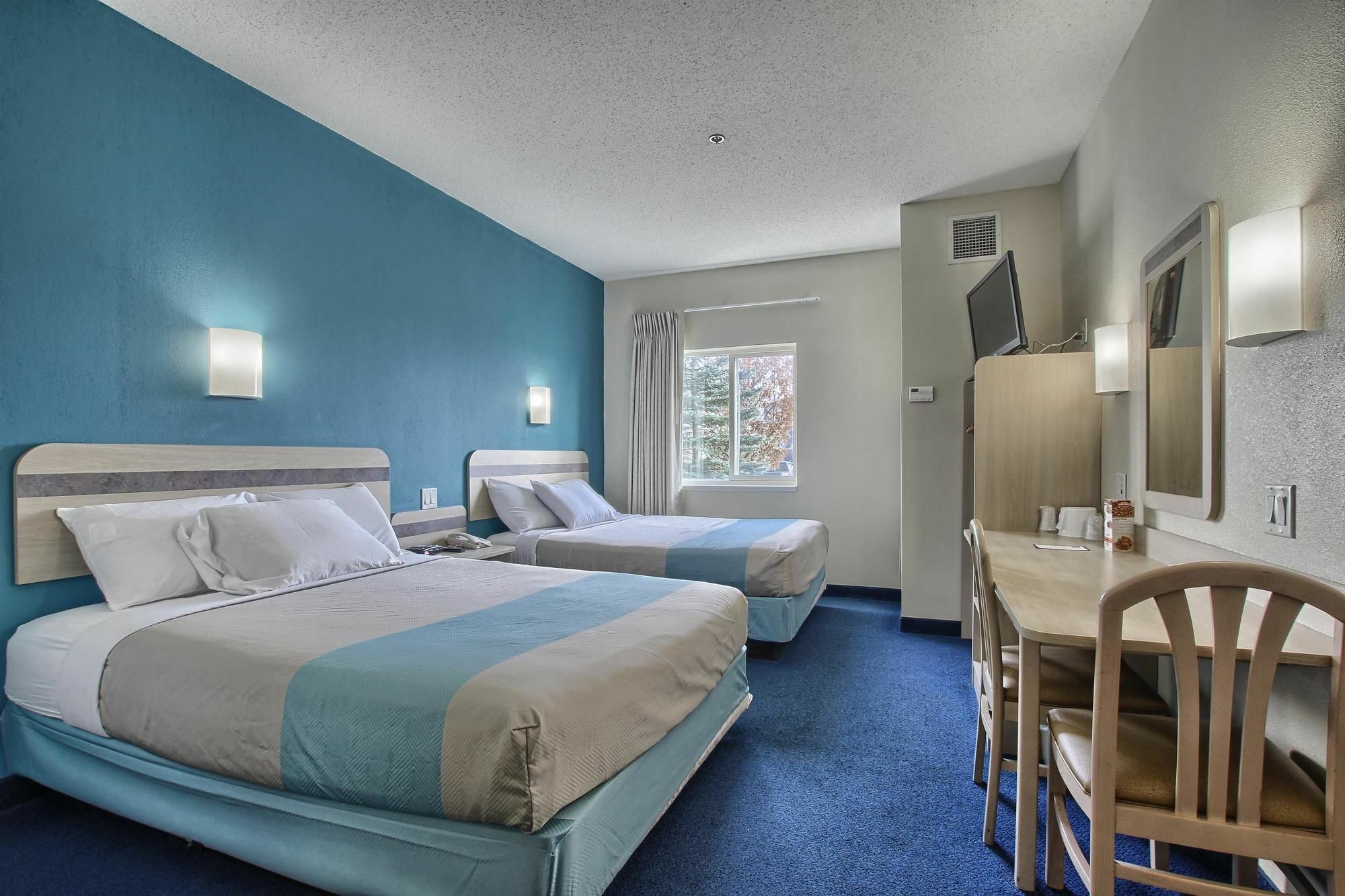 Motel 6-London, On - Ontario Eksteriør billede